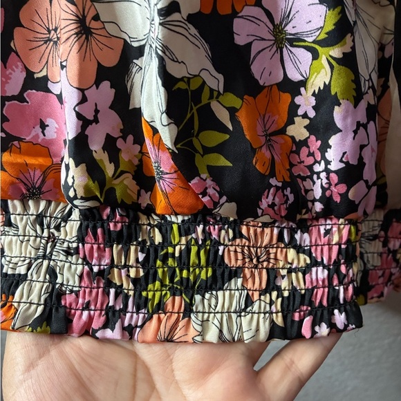 Joie Floral Tie Shoulder Wrap Front Cropped Tank Top M - Picture 7 of 16